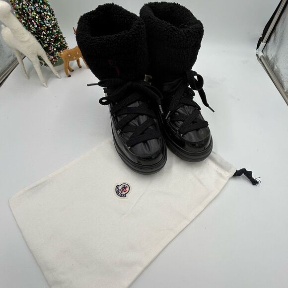 Women’s Moncler fleece  lined snow boots  size 10 - Picture 5 of 10